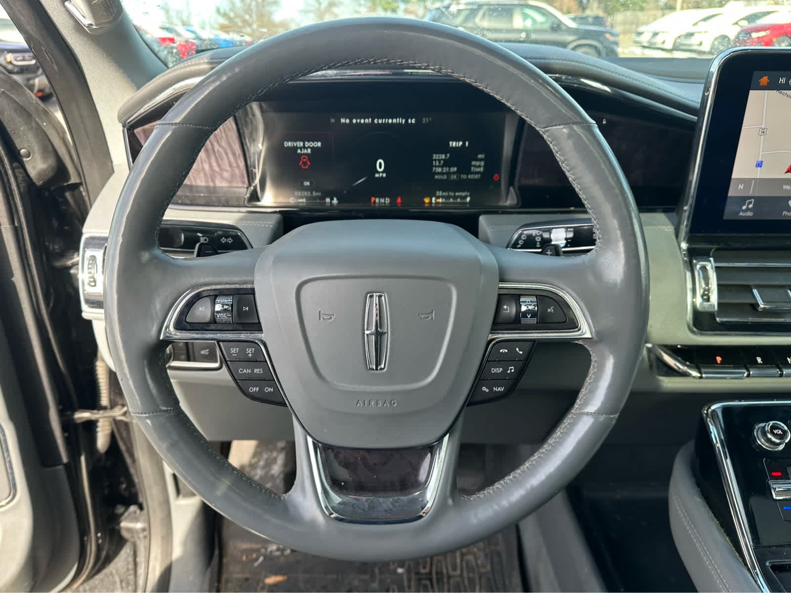 Thumbnail: 2019 Lincoln Navigator - 12