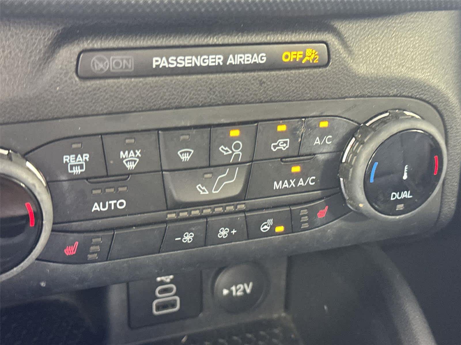 Thumbnail: 2023 Ford Bronco Sport - 18