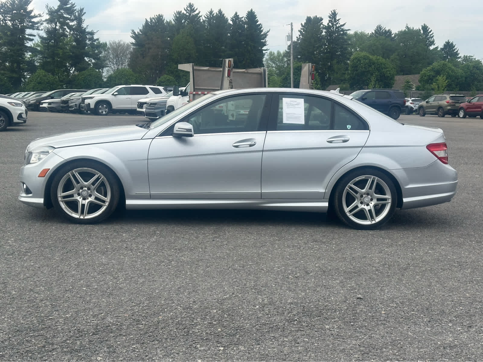 Thumbnail: 2010 Mercedes-Benz C-Class - 4