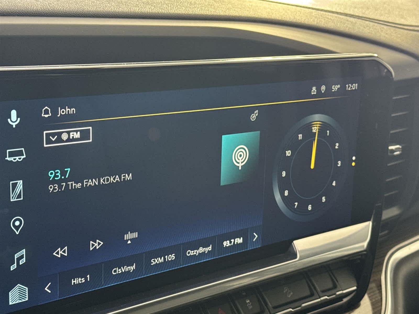 Thumbnail: 2022 Chevrolet Silverado 1500 - 17