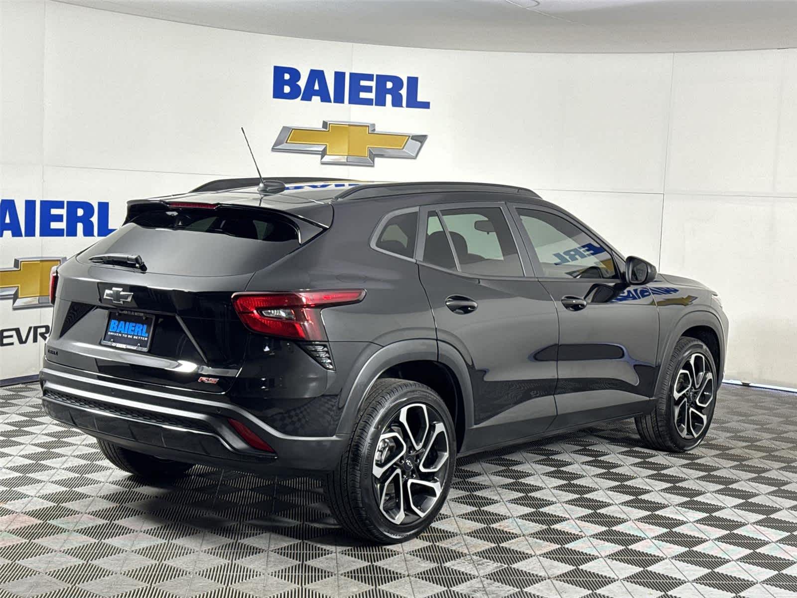 Thumbnail: 2024 Chevrolet Trax - 5