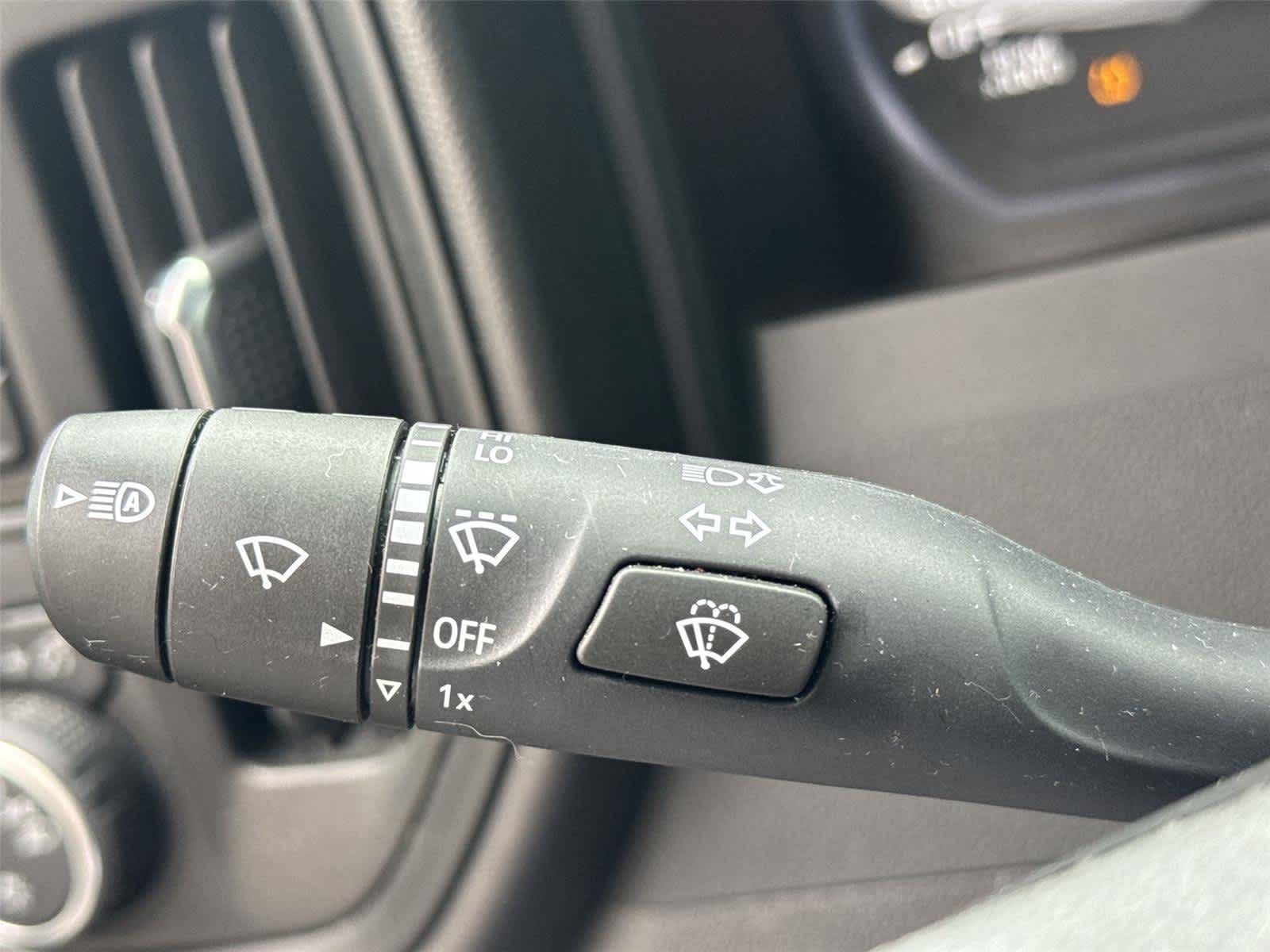 Thumbnail: 2023 Chevrolet Silverado 1500 - 26