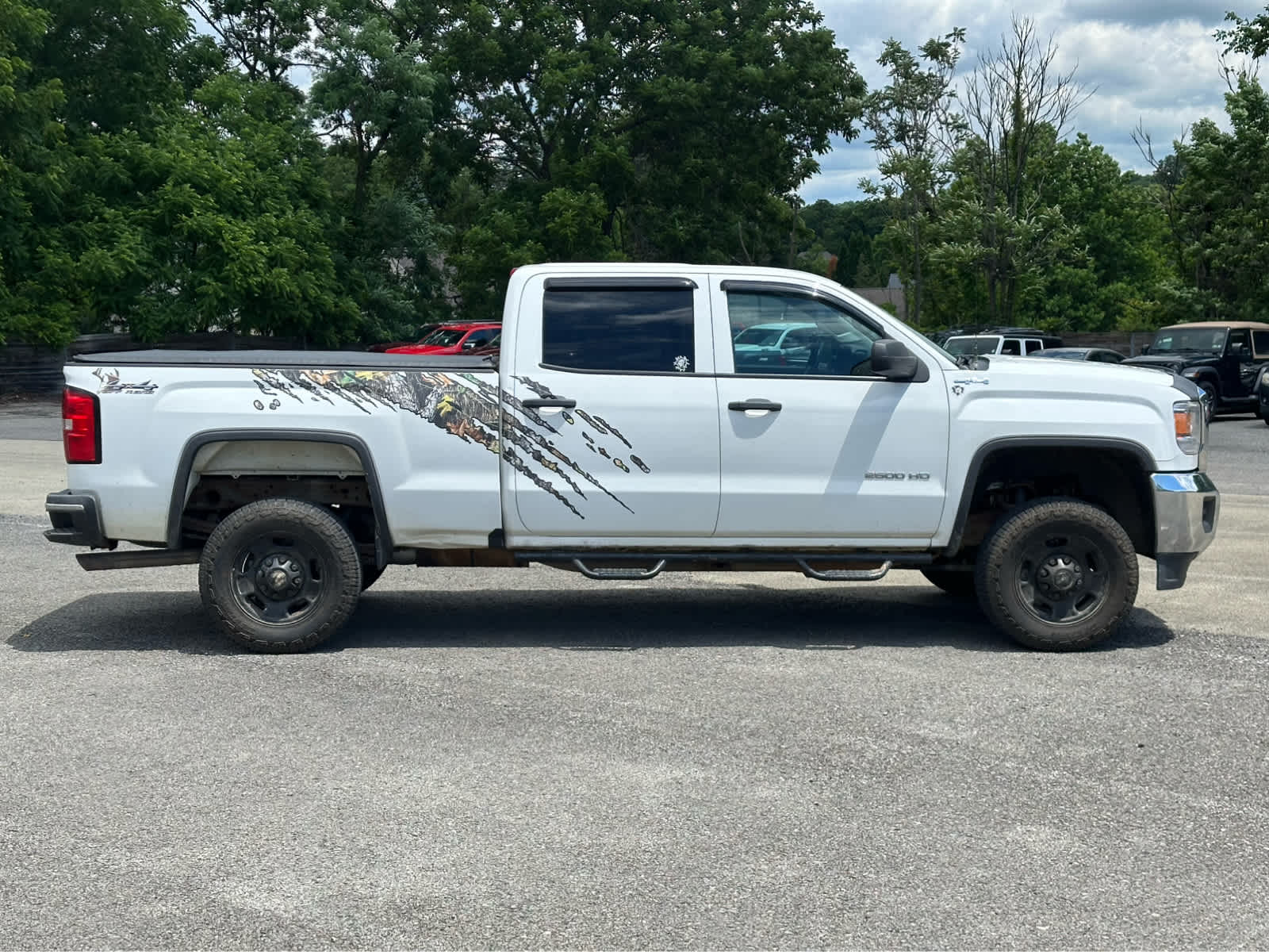 Thumbnail: 2016 GMC Sierra 2500 - 8