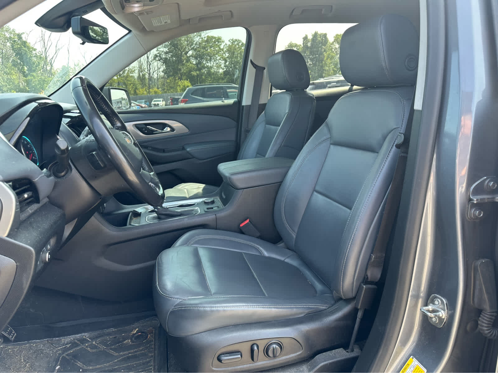 Thumbnail: 2019 Chevrolet Traverse - 10