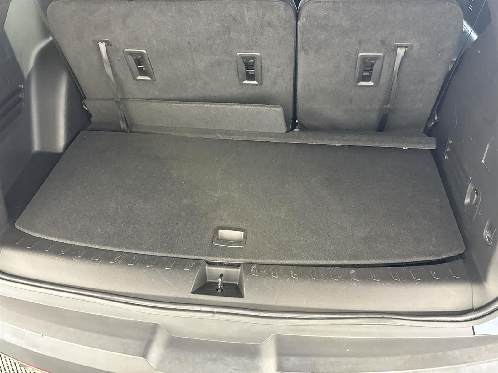 Thumbnail: 2023 Chevrolet Traverse - 15