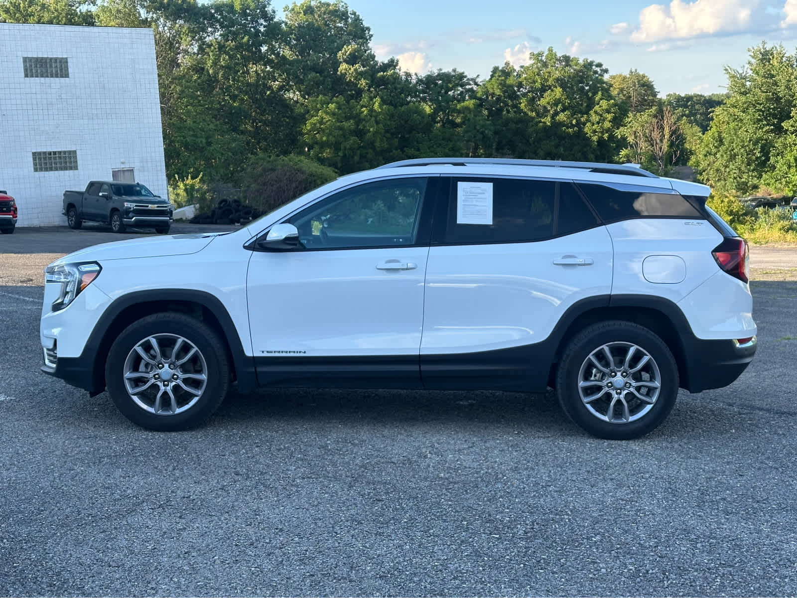 Thumbnail: 2023 GMC Terrain - 4