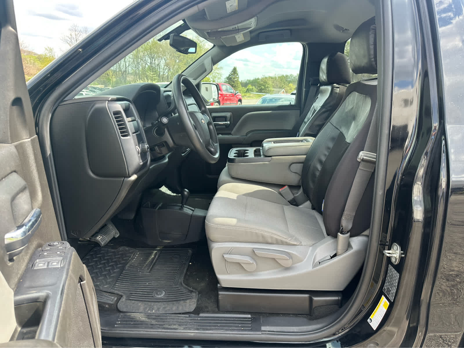 Thumbnail: 2018 Chevrolet Silverado 1500 - 9