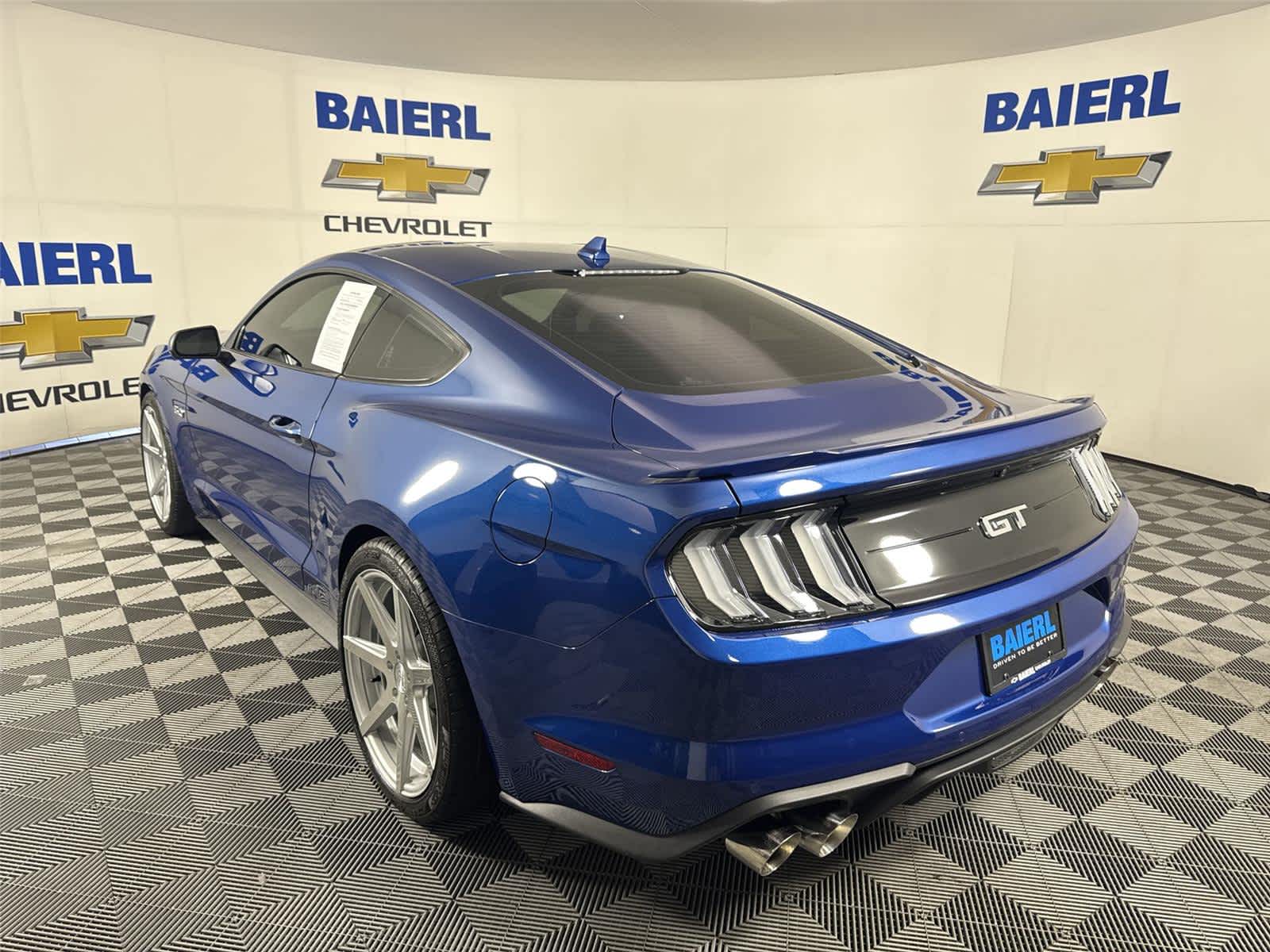 Thumbnail: 2022 Ford Mustang - 3