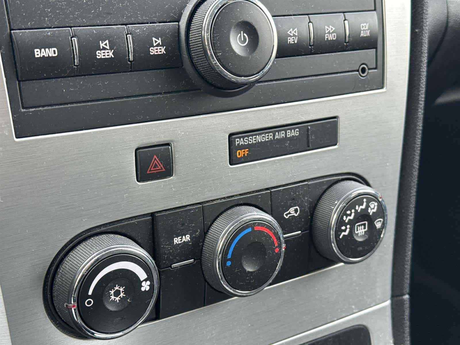 Thumbnail: 2012 GMC Acadia - 18