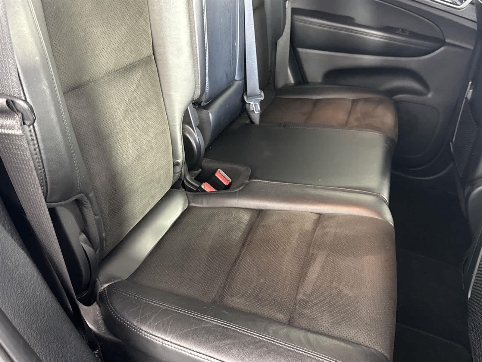 Thumbnail: 2020 Jeep Grand Cherokee - 15