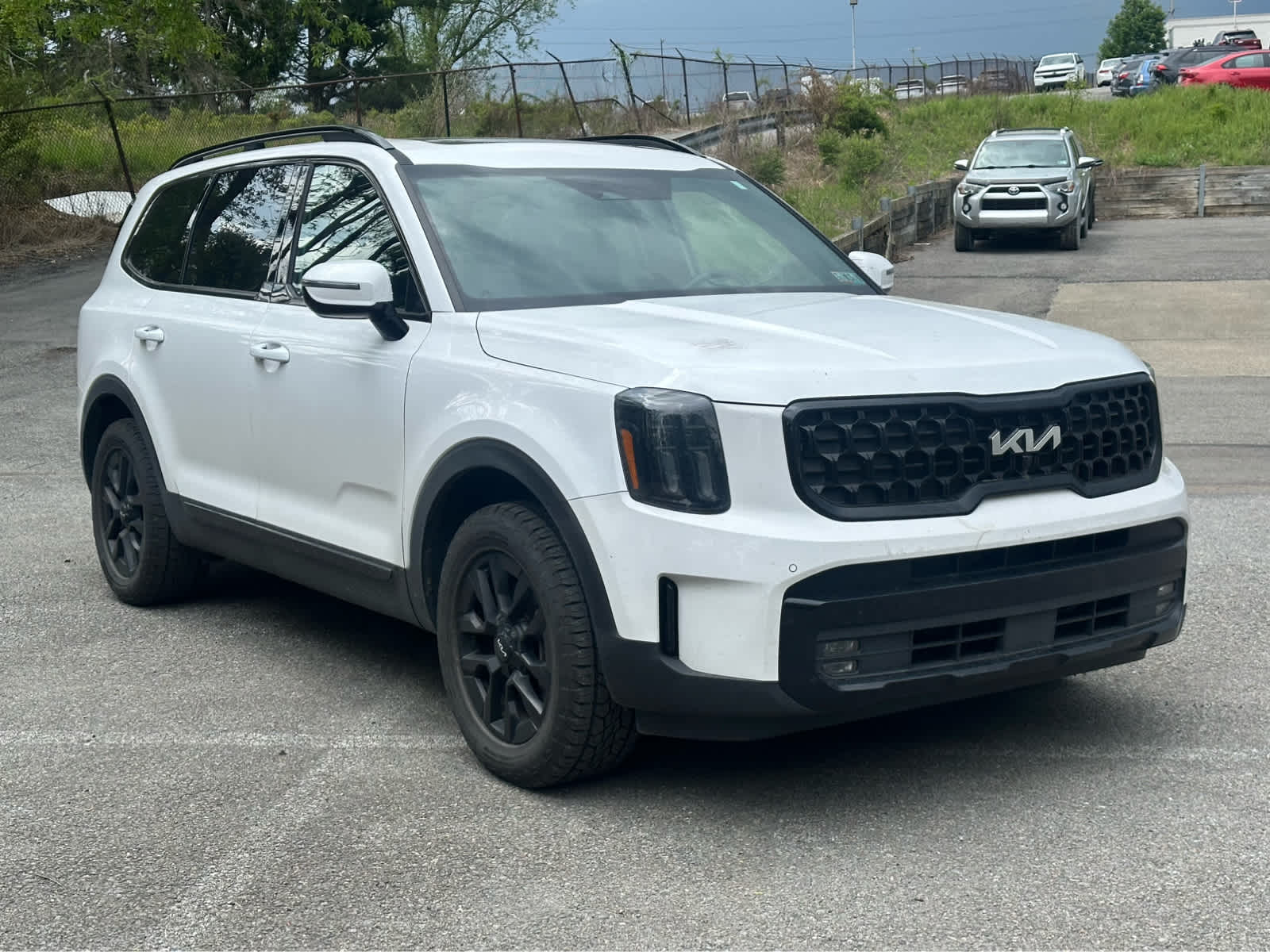 Thumbnail: 2024 Kia Telluride - 3