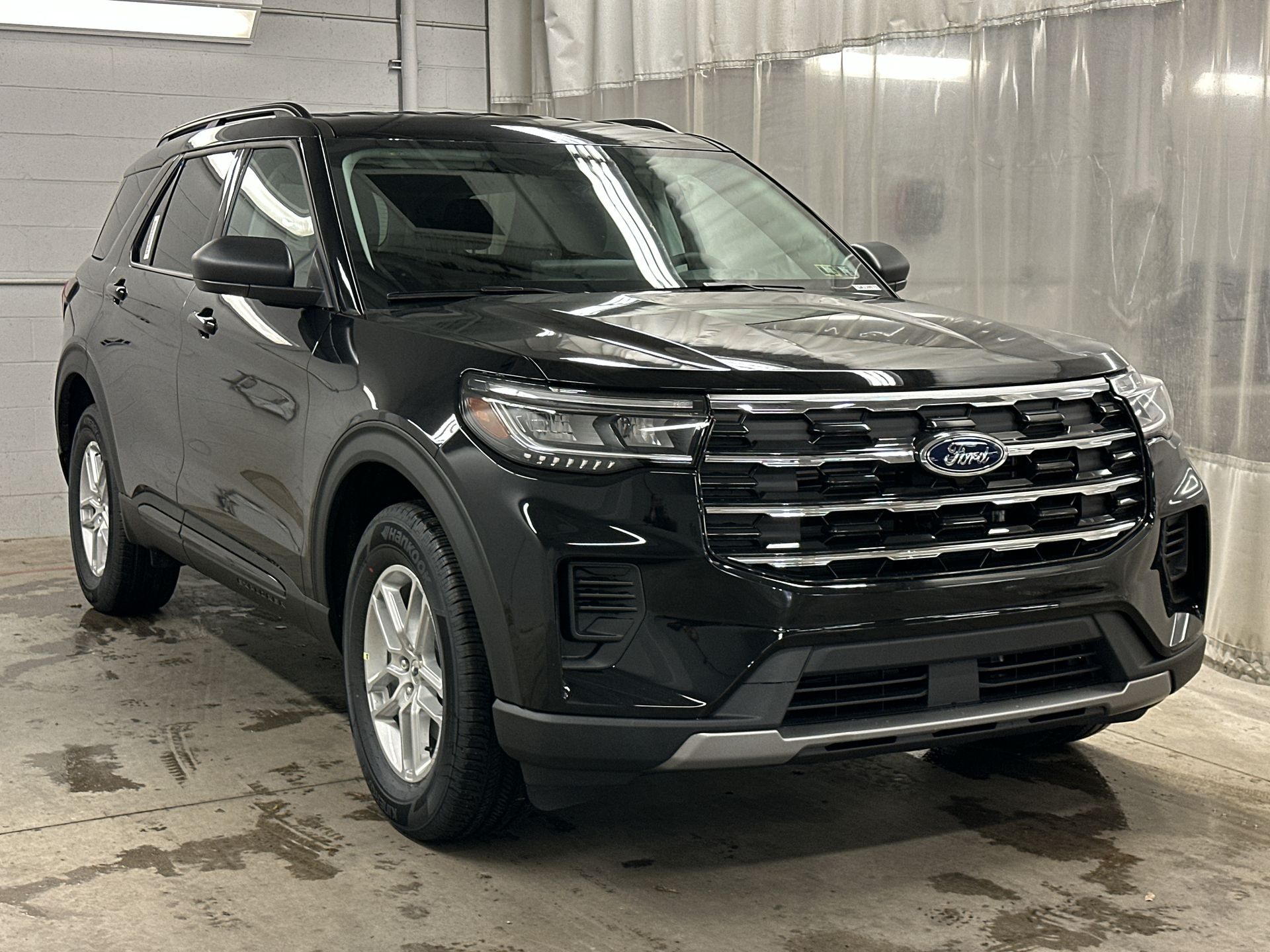 Thumbnail: 2026 Ford Explorer - 32