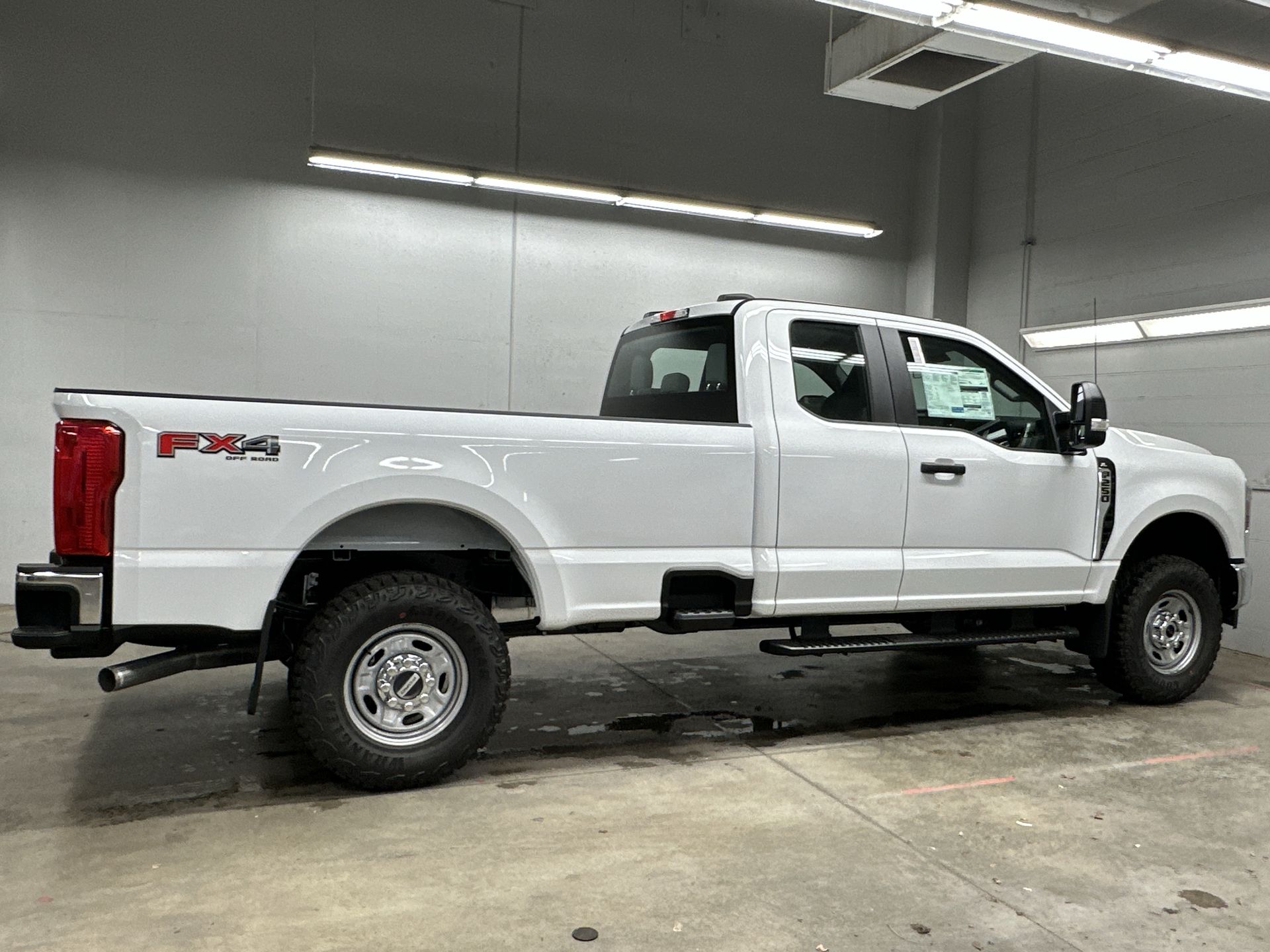 Thumbnail: 2026 Ford Econoline - 3