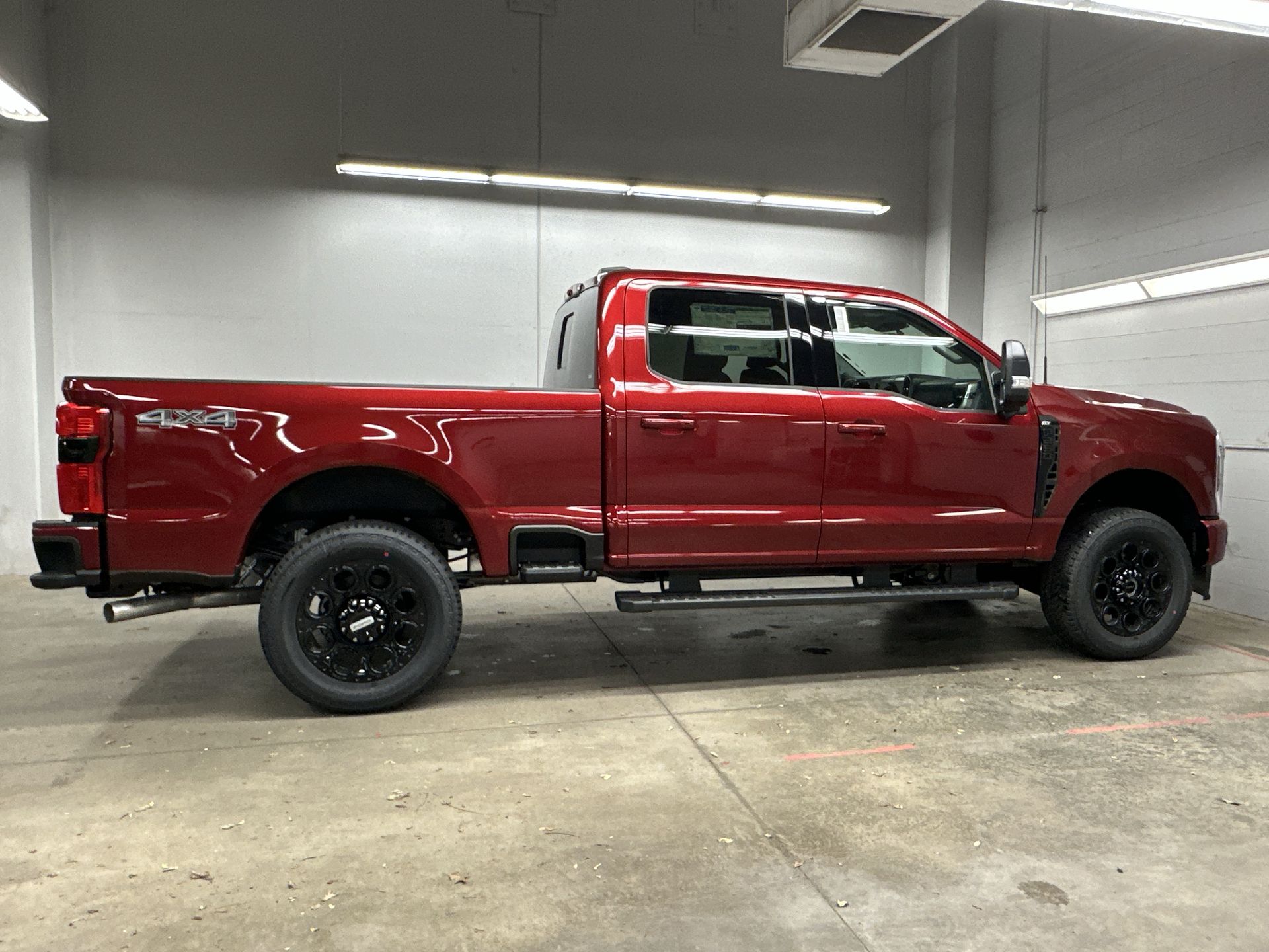 Thumbnail: 2026 Ford Econoline - 3