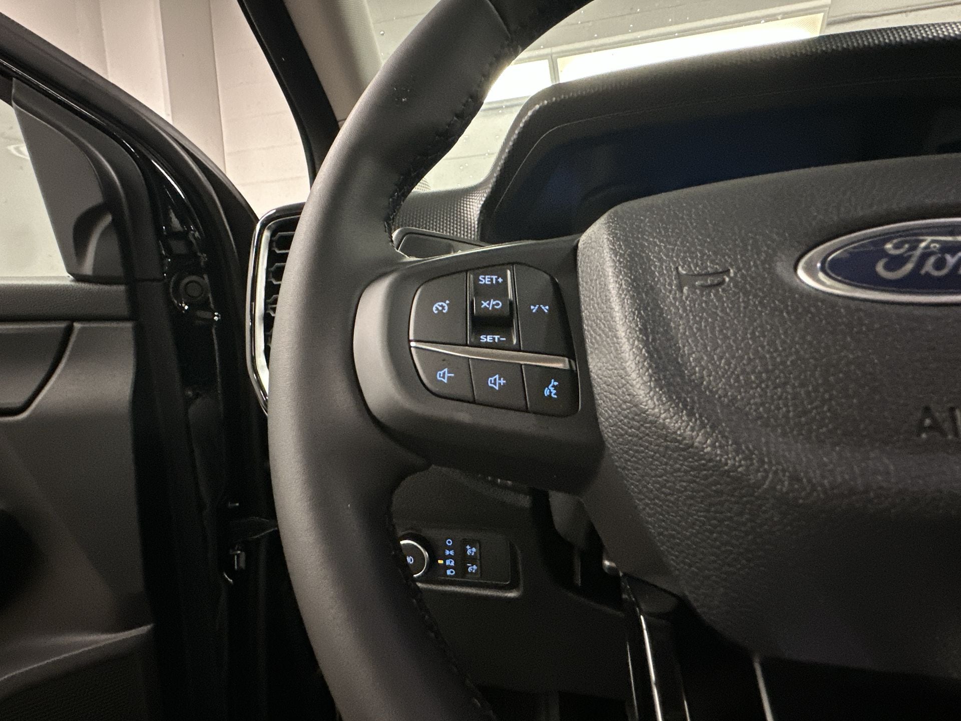 Thumbnail: 2026 Ford Ranger - 8