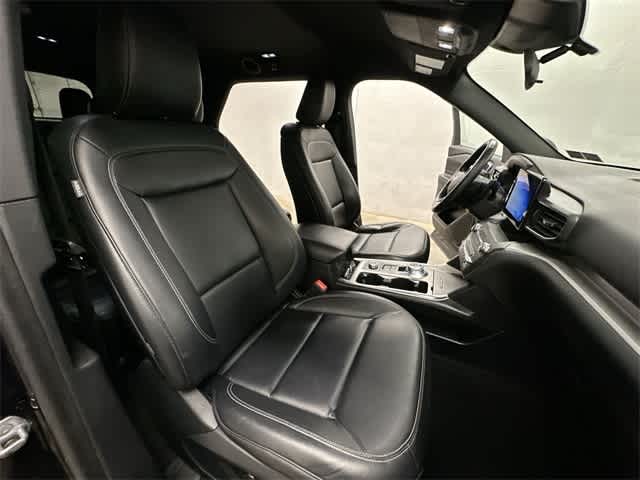 Thumbnail: 2020 Ford Explorer - 22