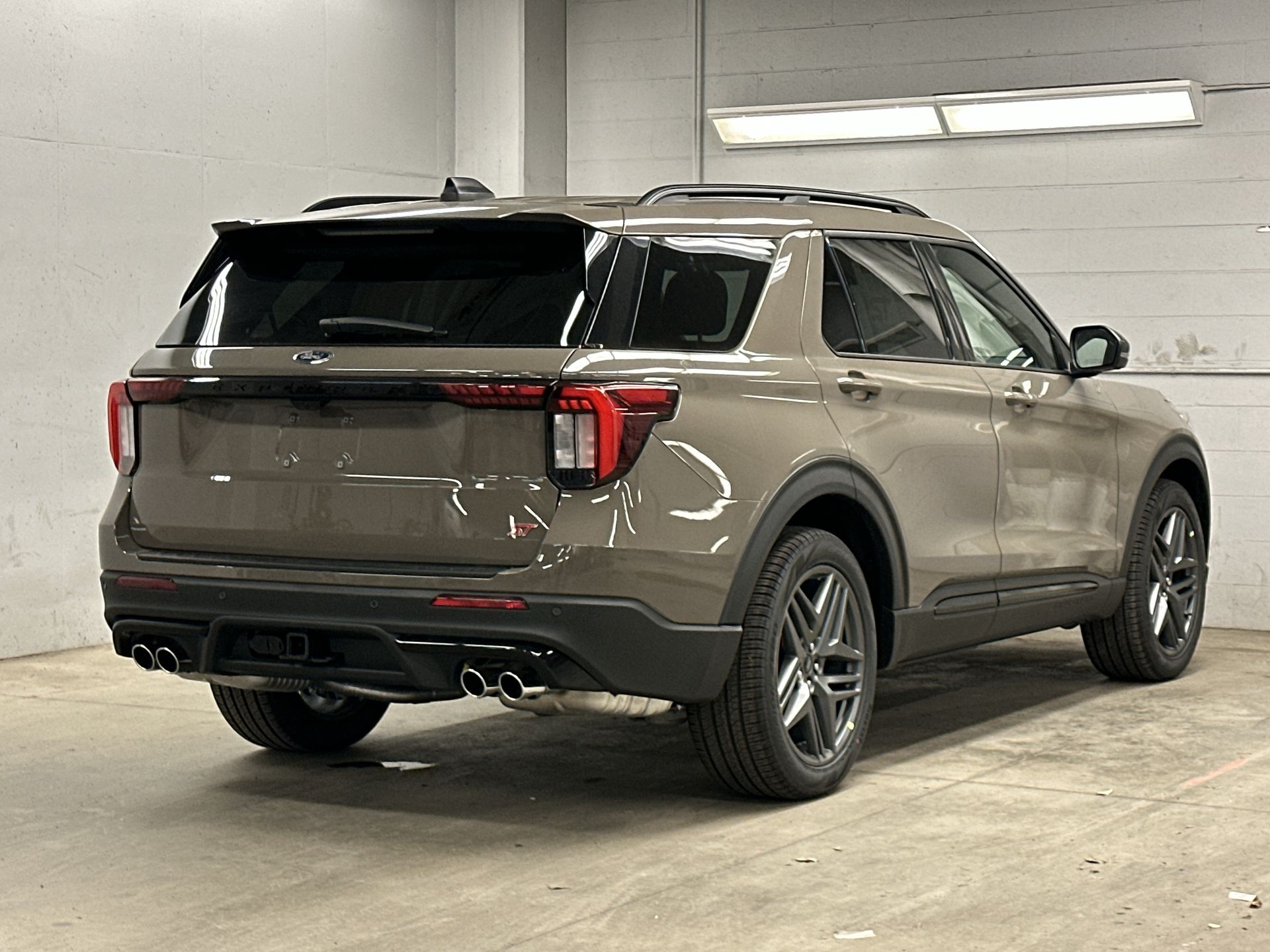 Thumbnail: 2026 Ford Explorer - 34