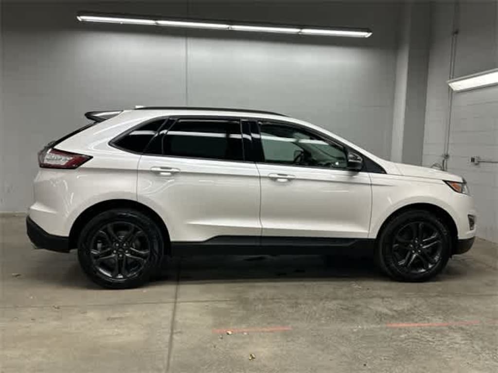Used 2018 Ford Edge SEL SUV
