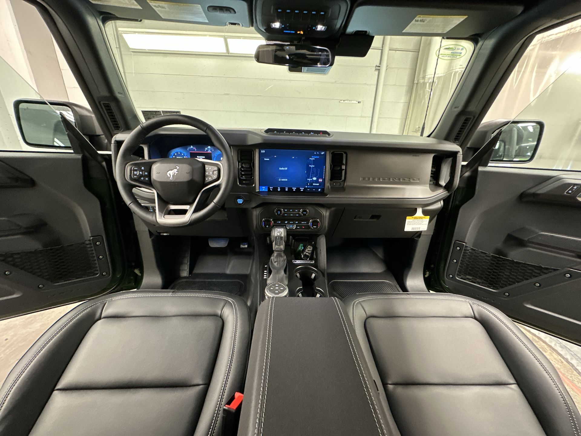 Thumbnail: 2025 Ford Bronco - 20