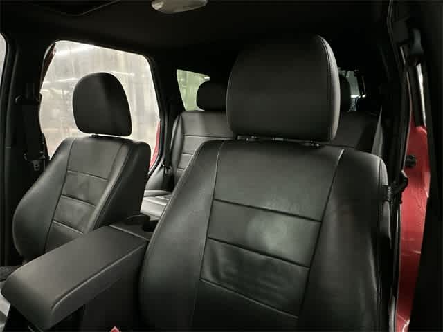 Thumbnail: 2011 Ford Escape - 14