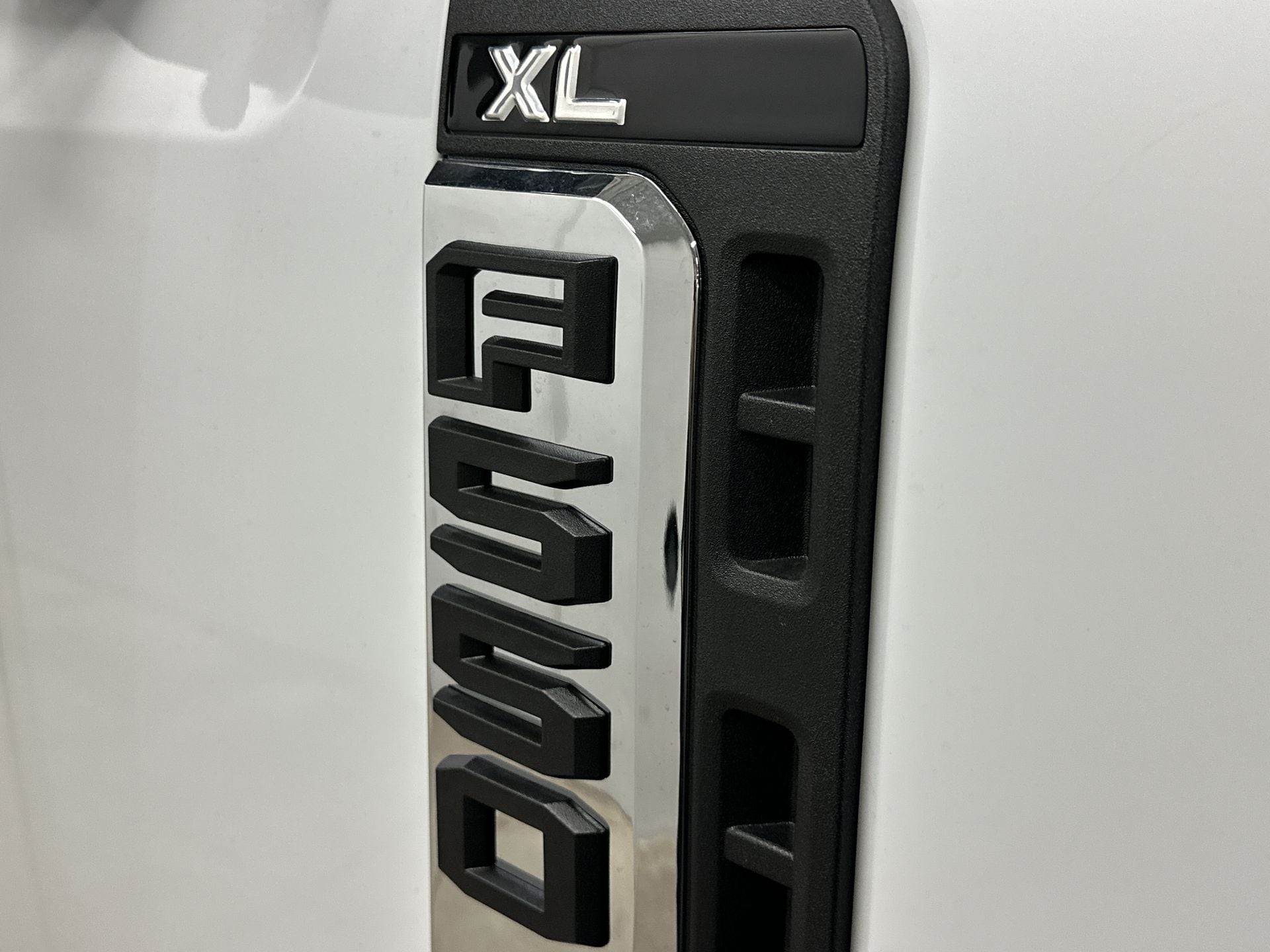 Thumbnail: 2026 Ford Econoline - 23