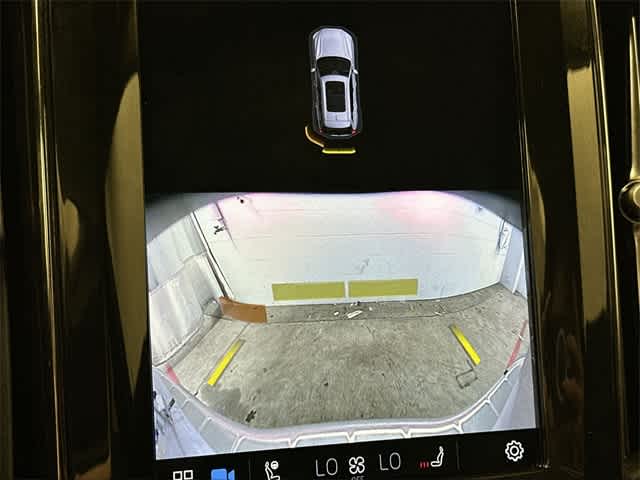 2023 Volvo XC60 B5 Plus 15