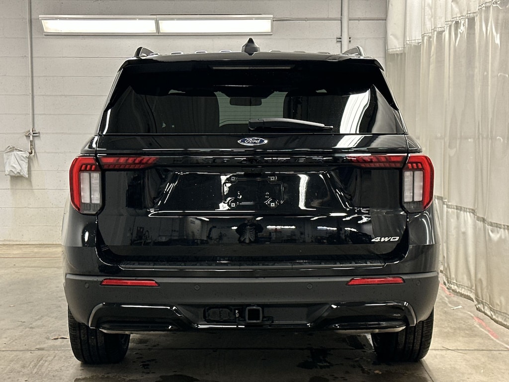 New 2025 Ford Explorer ST-Line SUV