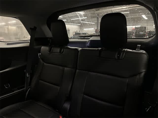 Thumbnail: 2020 Ford Explorer - 25