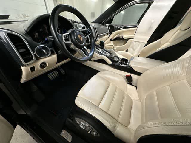 Thumbnail: 2017 Porsche Cayenne - 15