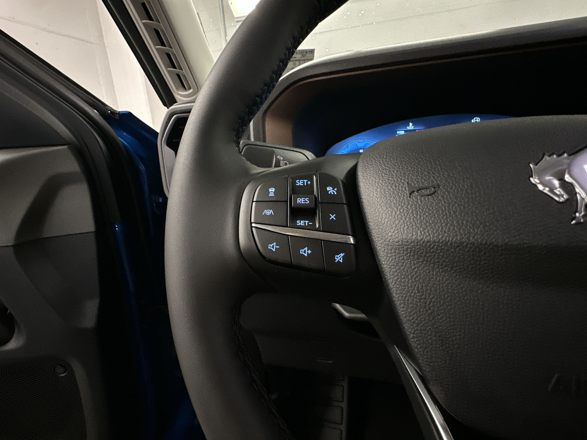 Thumbnail: 2025 Ford Bronco Sport - 9