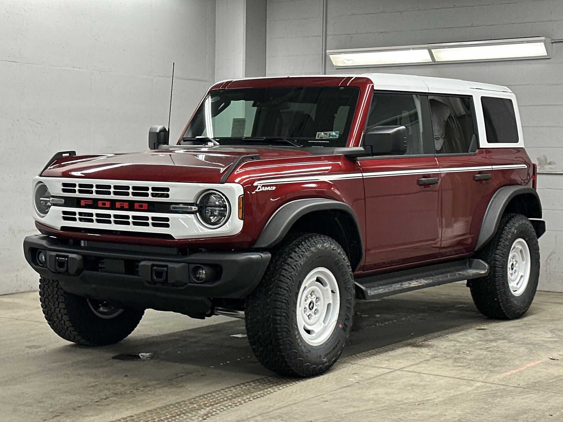 Thumbnail: 2026 Ford Bronco - 1