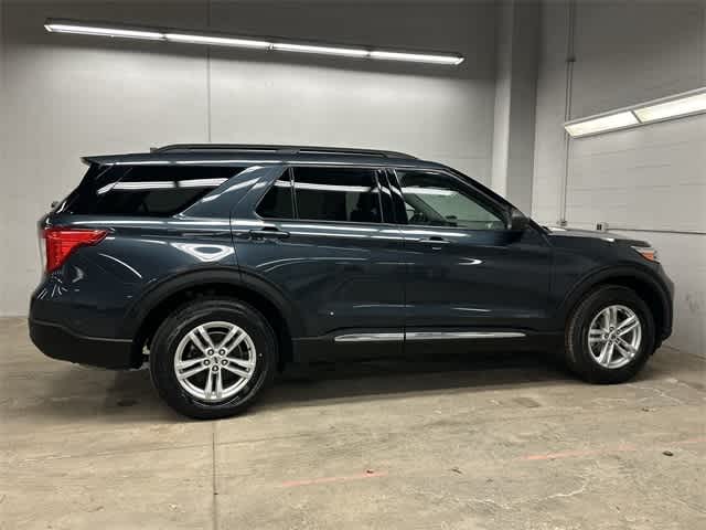 Thumbnail: 2022 Ford Explorer - 3