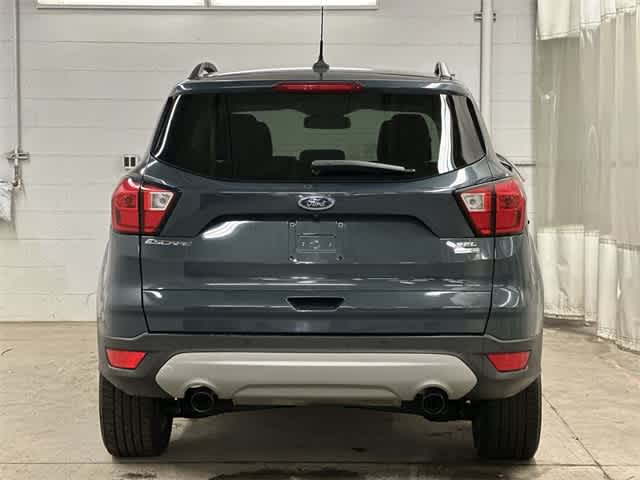 Thumbnail: 2019 Ford Escape - 4