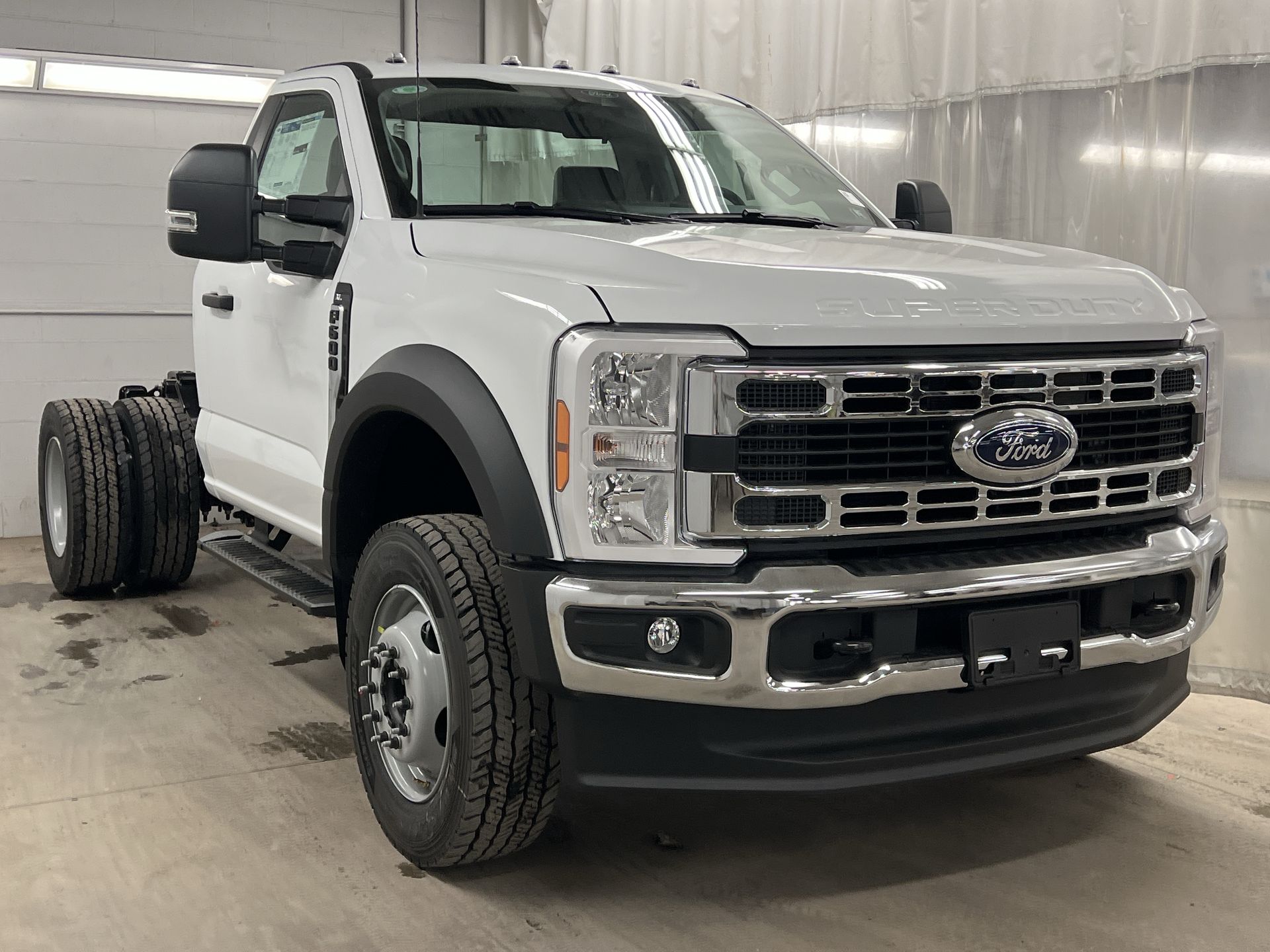 Thumbnail: 2025 Ford  - 22