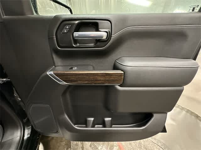 Thumbnail: 2021 GMC Sierra 1500 - 22