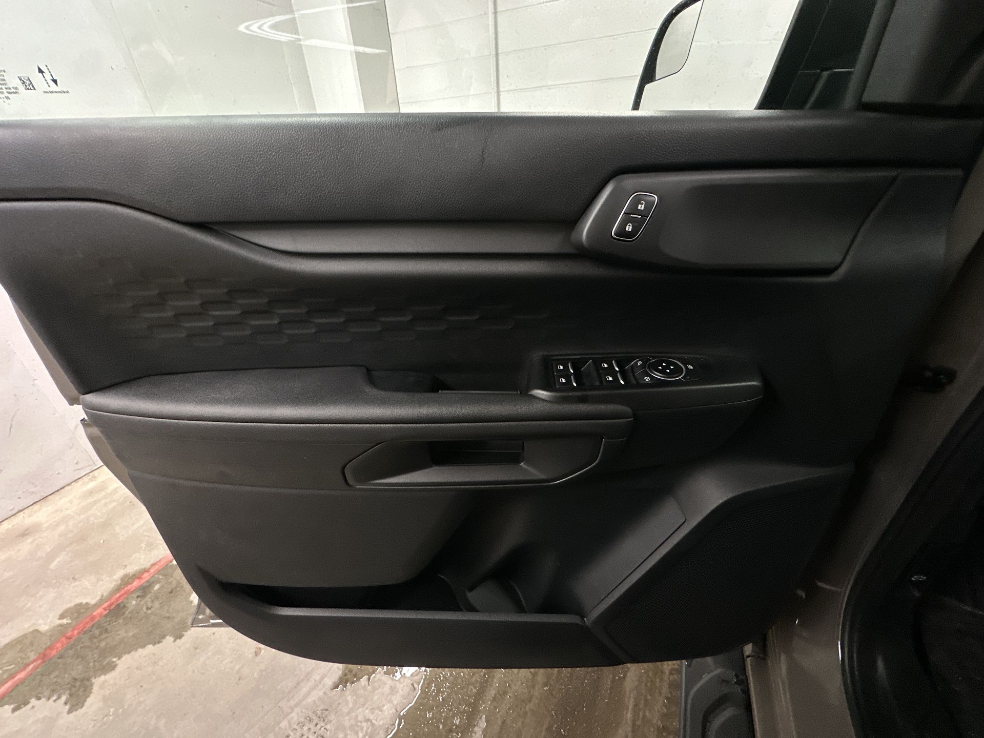 Thumbnail: 2025 Ford Ranger - 16