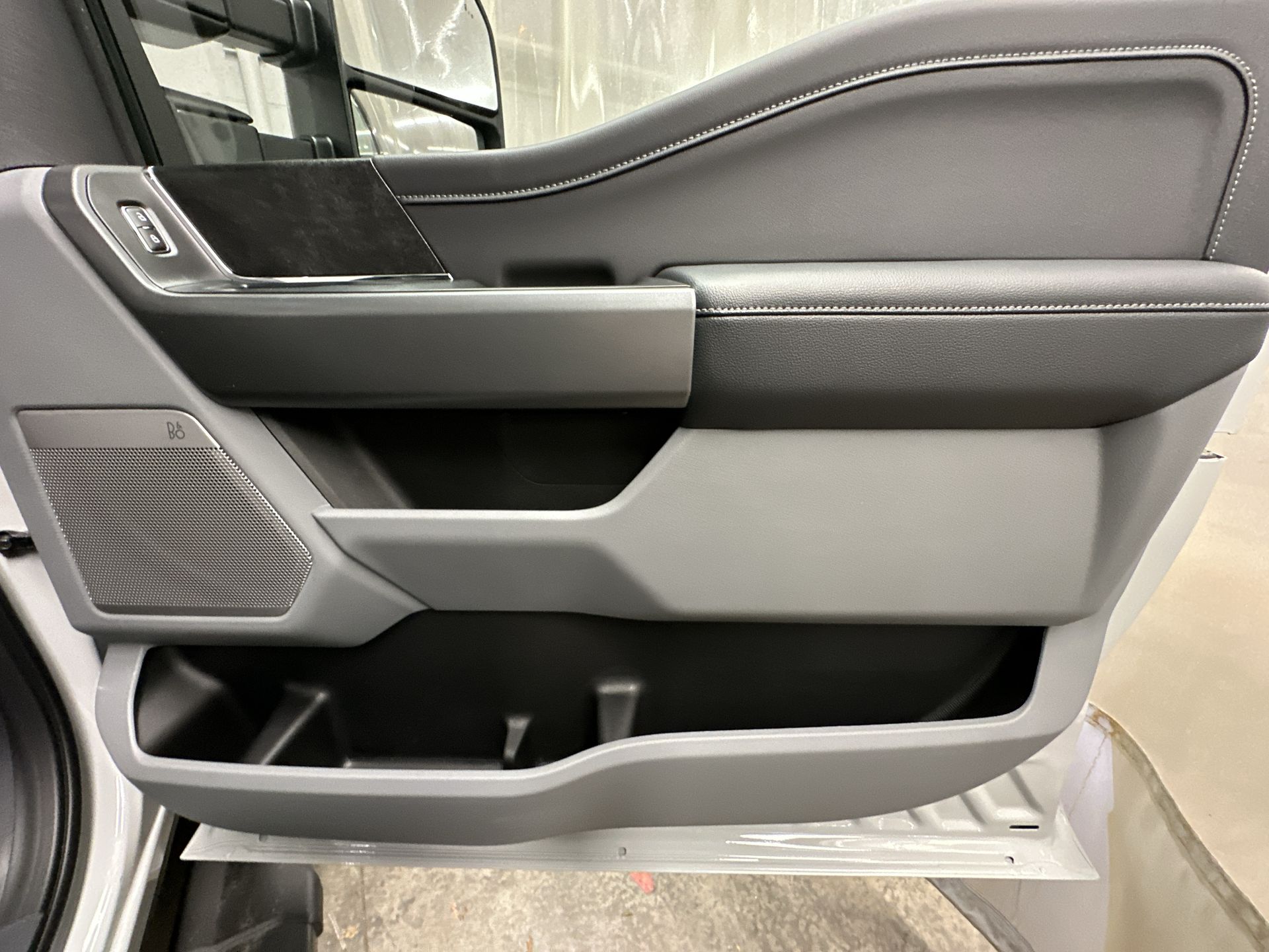 Thumbnail: 2026 Ford Econoline - 24