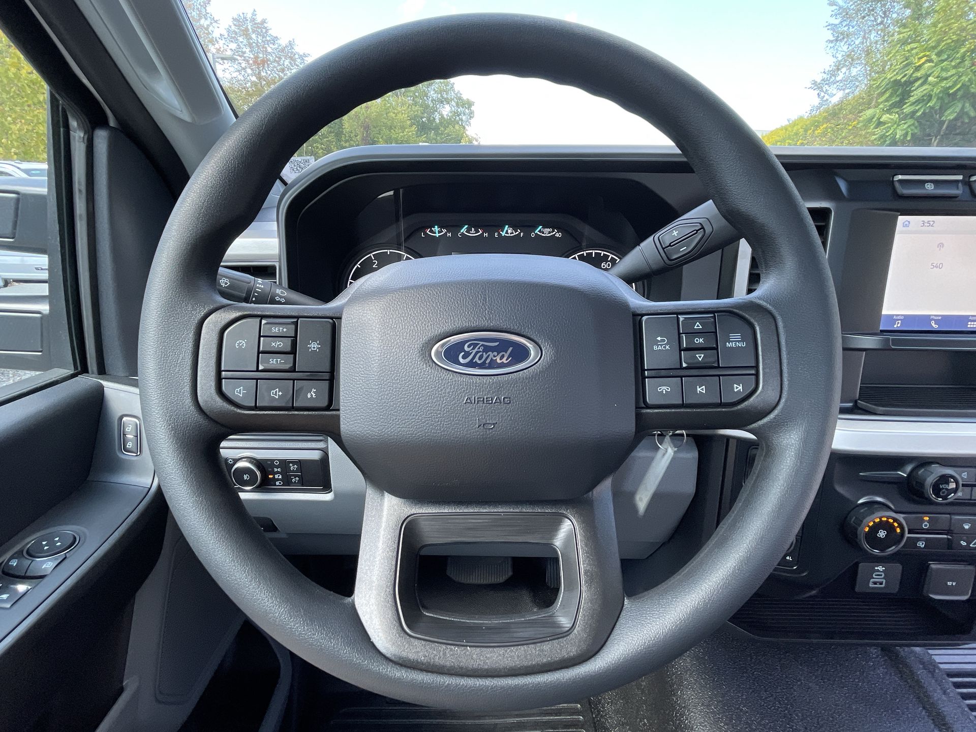 2024 Ford   7