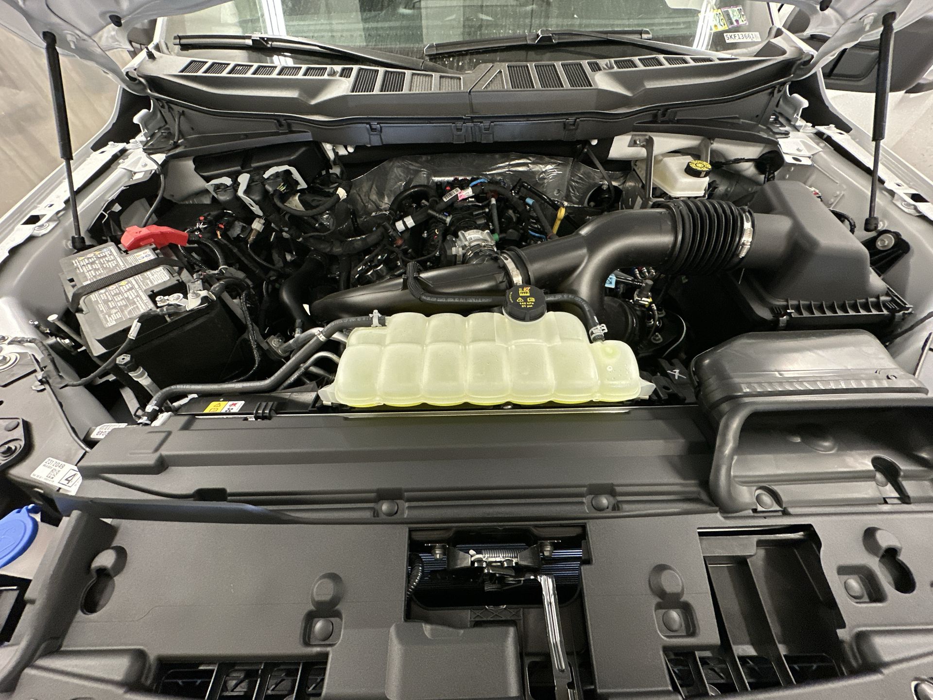 Thumbnail: 2025 Ford F-150 - 32