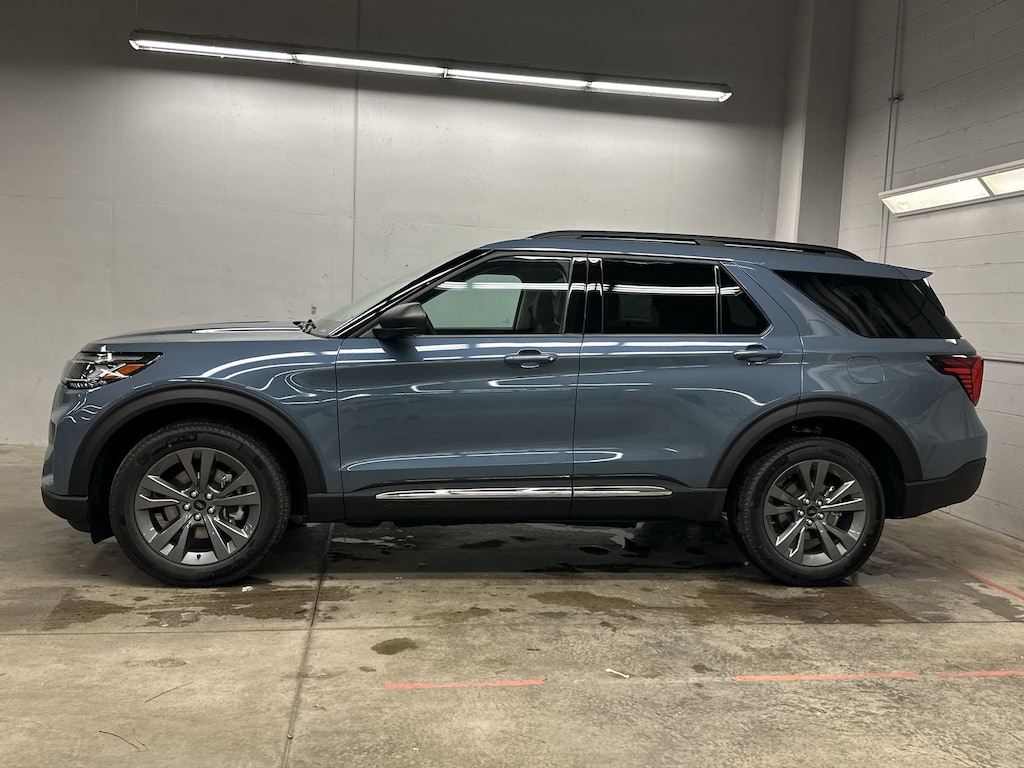 New 2025 Ford Explorer Active SUV