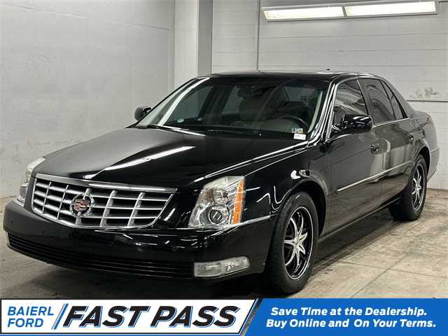 2011 Cadillac DTS Luxury I -
                  Zelienople, PA