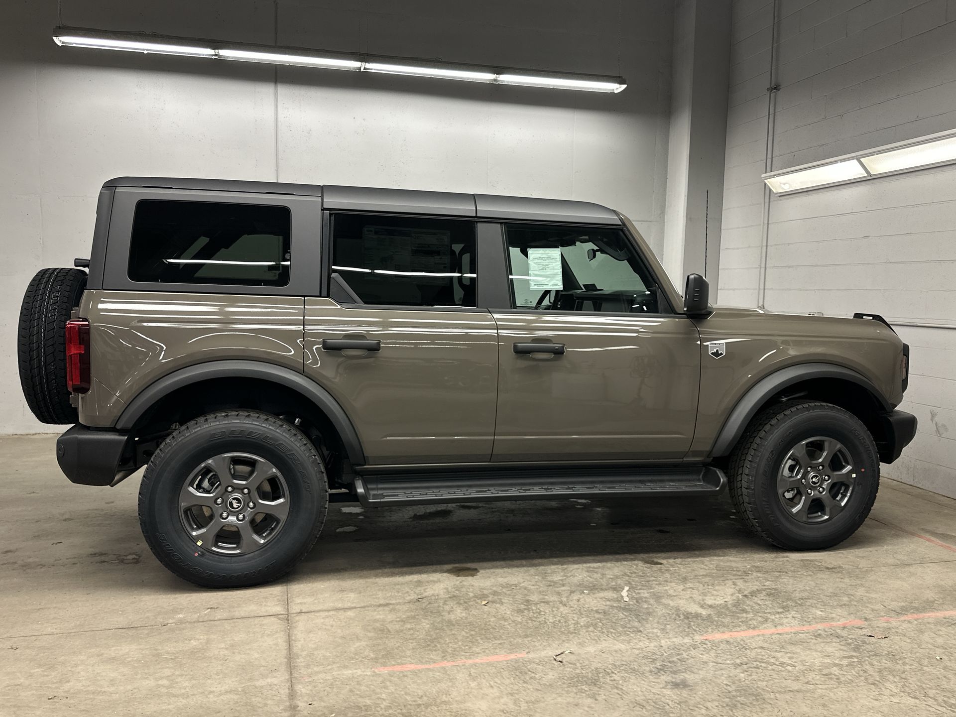 Thumbnail: 2026 Ford Bronco - 3