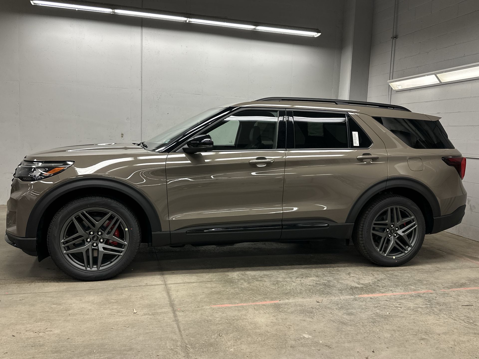 Thumbnail: 2026 Ford Explorer - 2