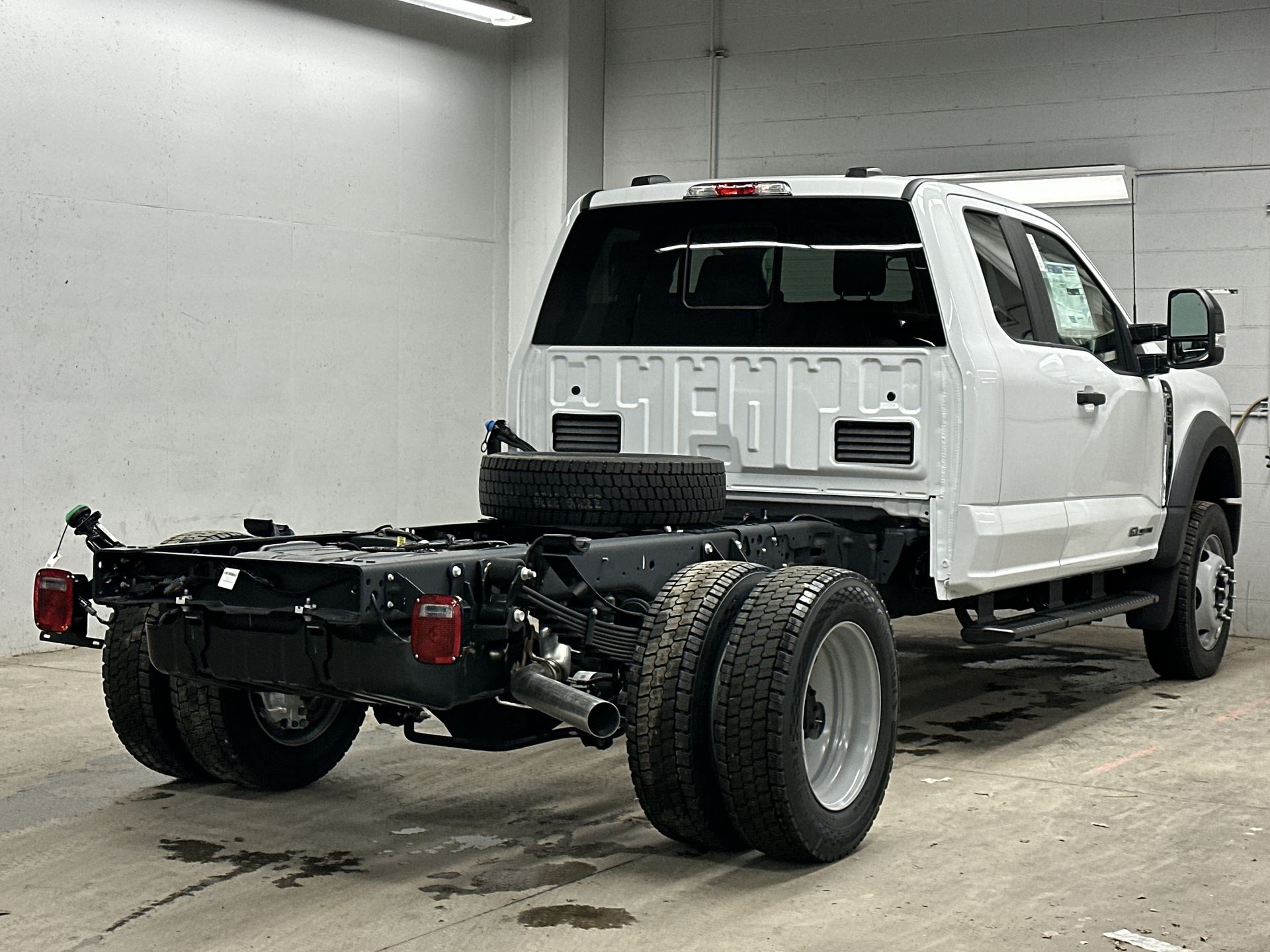 Thumbnail: 2026 Ford Econoline - 28