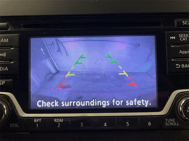 Thumbnail: 2015 Nissan Frontier - 11