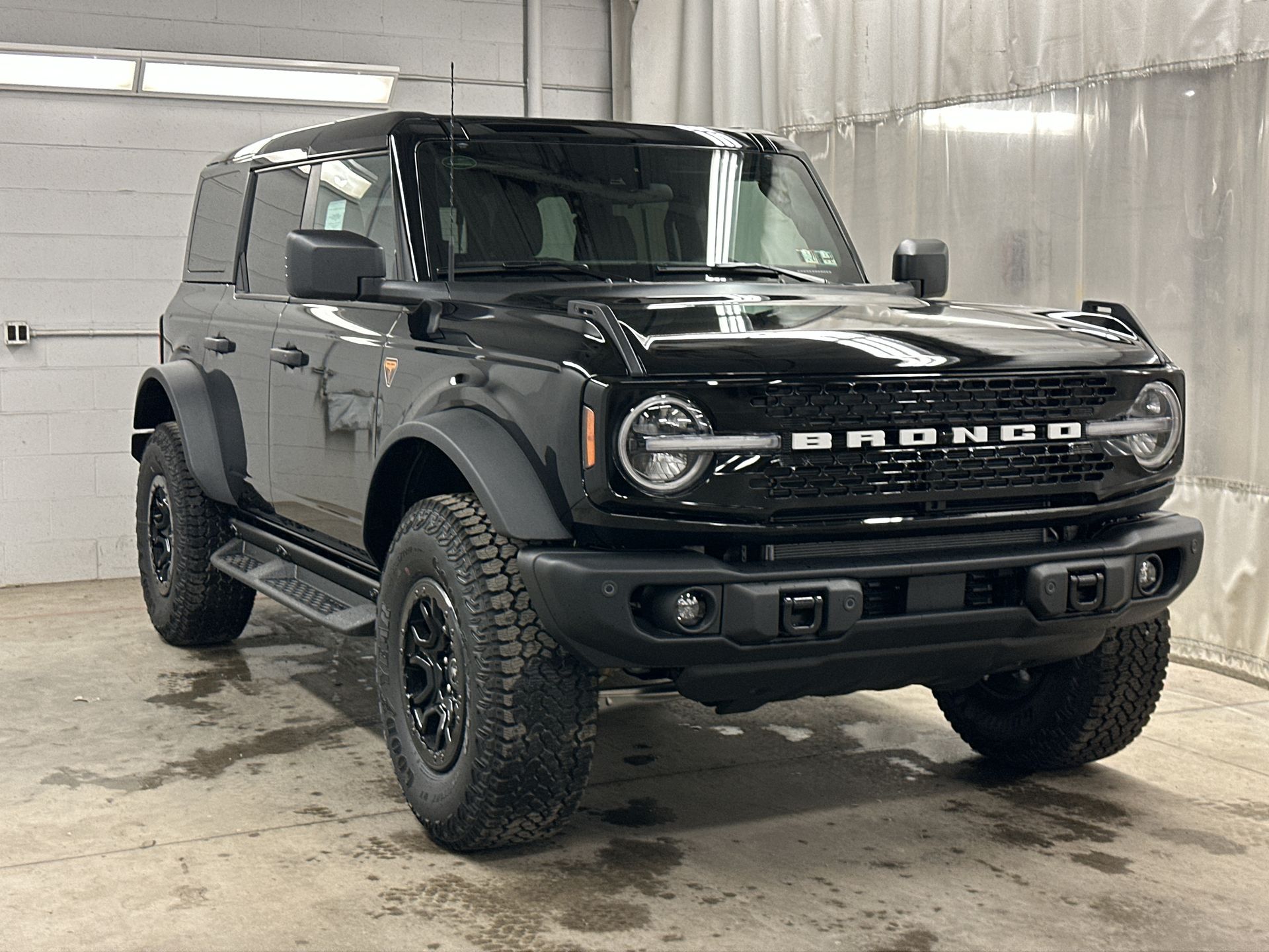 Thumbnail: 2026 Ford Bronco - 30