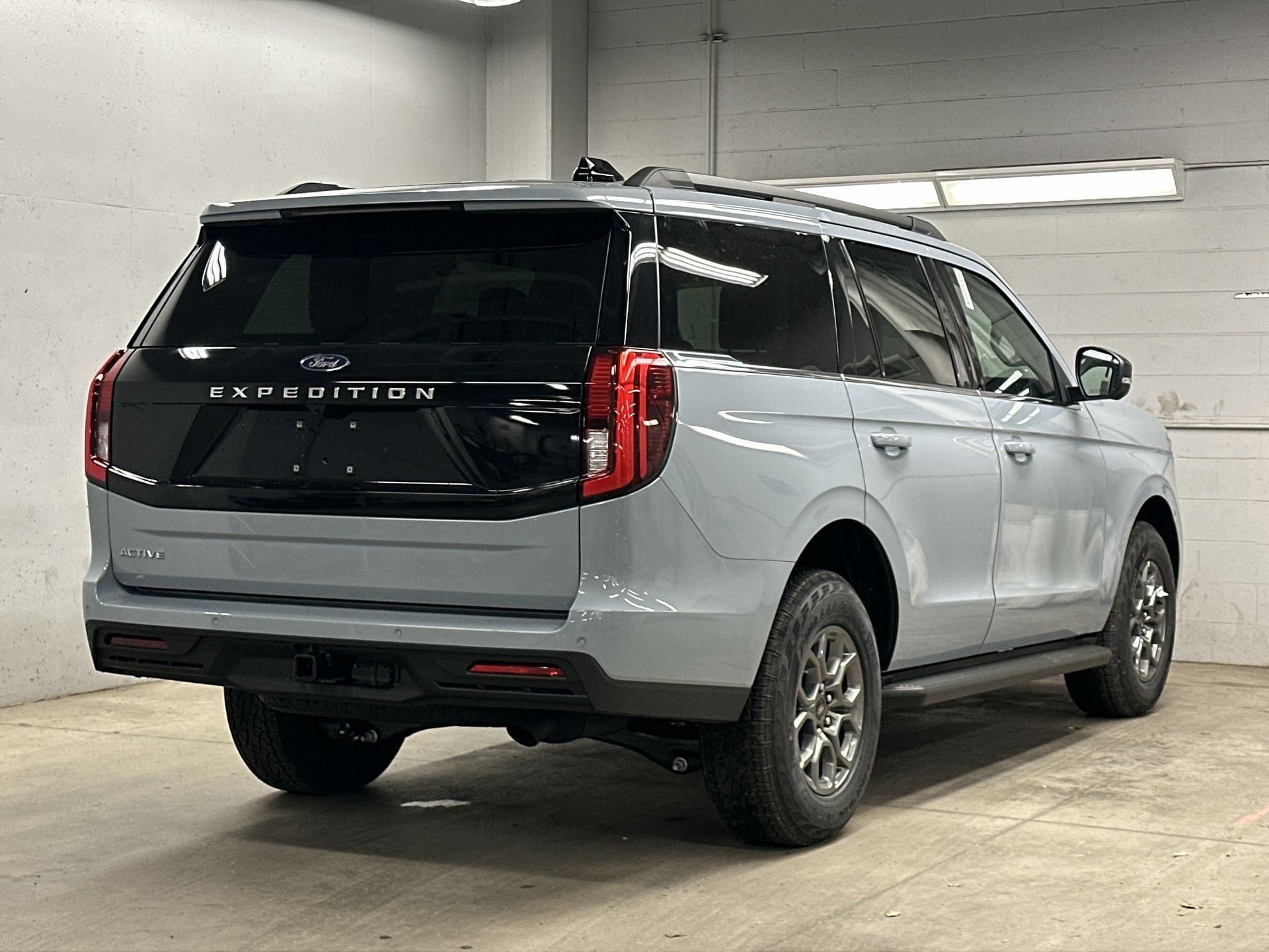 Thumbnail: 2026 Ford Expedition - 32