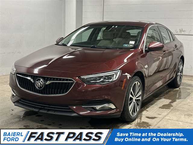 2019 Buick Regal Essence -
                  Zelienople, PA