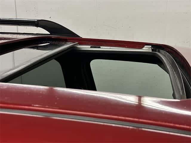 Thumbnail: 2011 Ford Escape - 6