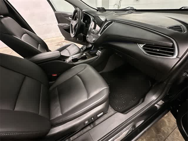 Thumbnail: 2024 Chevrolet Malibu - 23